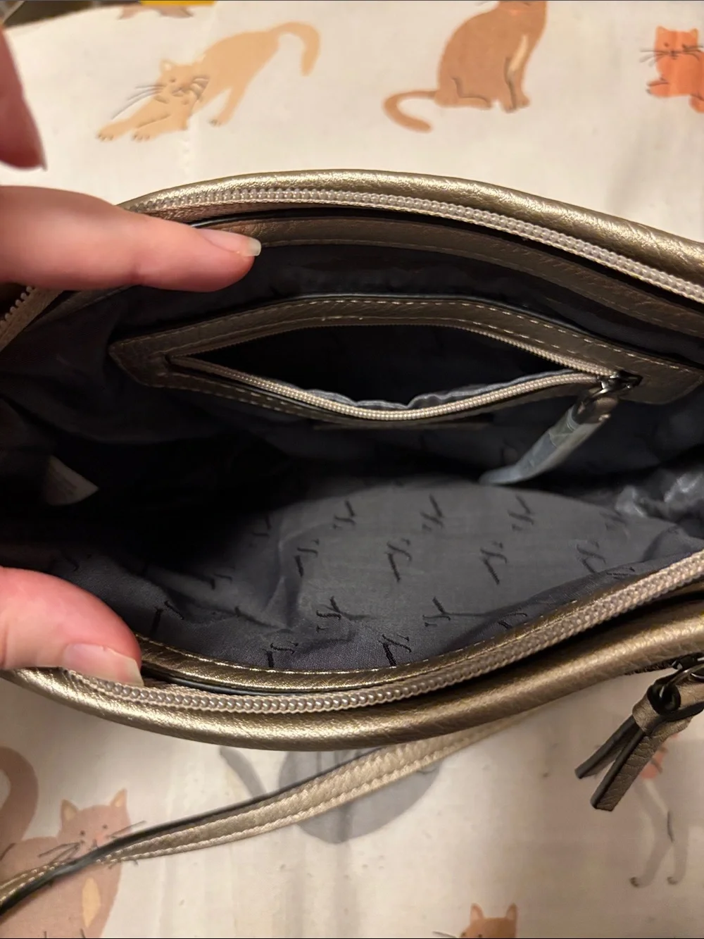 silver simply vera wang crossbody bag